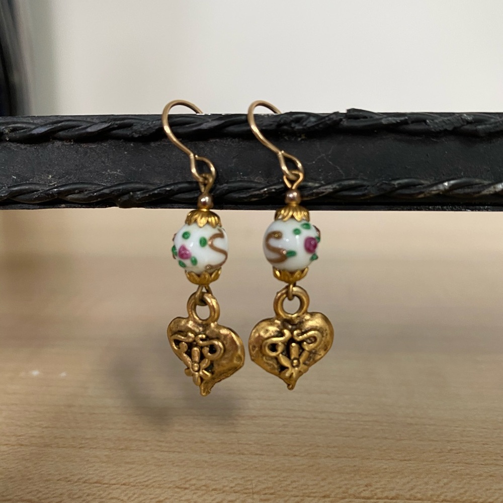 ⭐️ Gold Antique Earrings